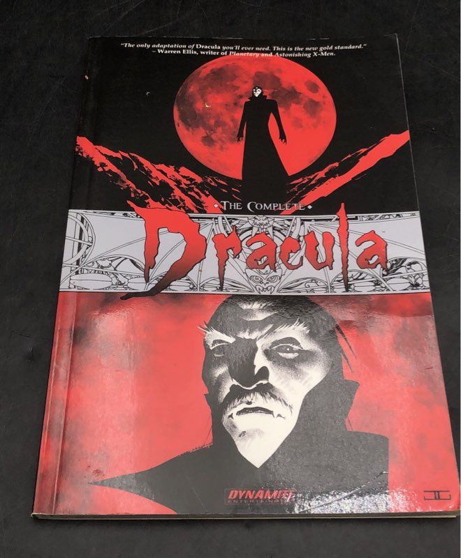 Vampire Academy Lady Mechanika League of Extraordinary Gentlemen 7 Book Lot