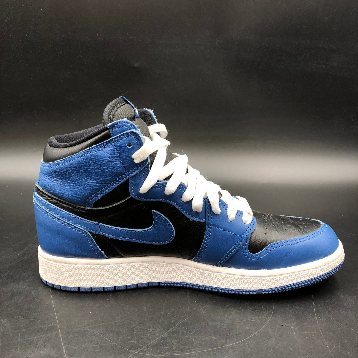 Nike Air Jordan 1 Boy's Retro 'Dark Marina Blue Sneakers-Size: 6Y (+COA)