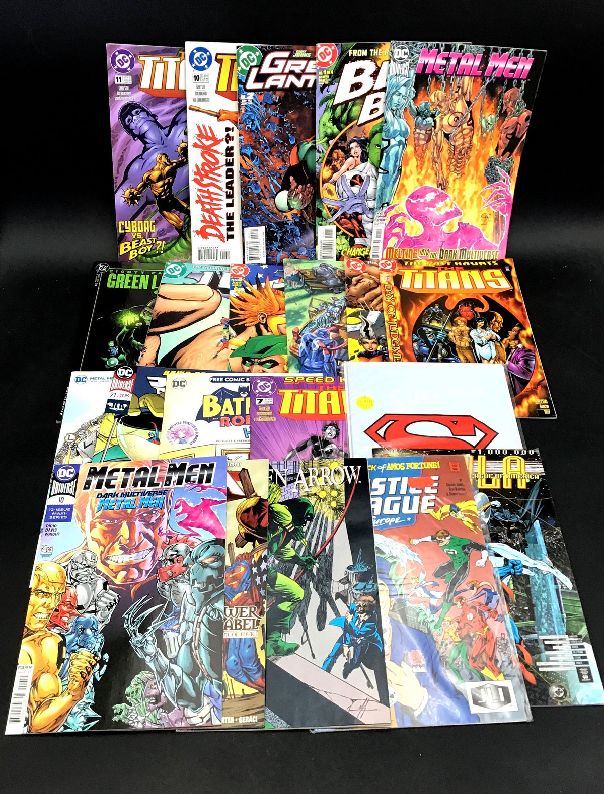 DC Green Lantern: Rebirth, The Titans And More Comic Books Mixed Lot