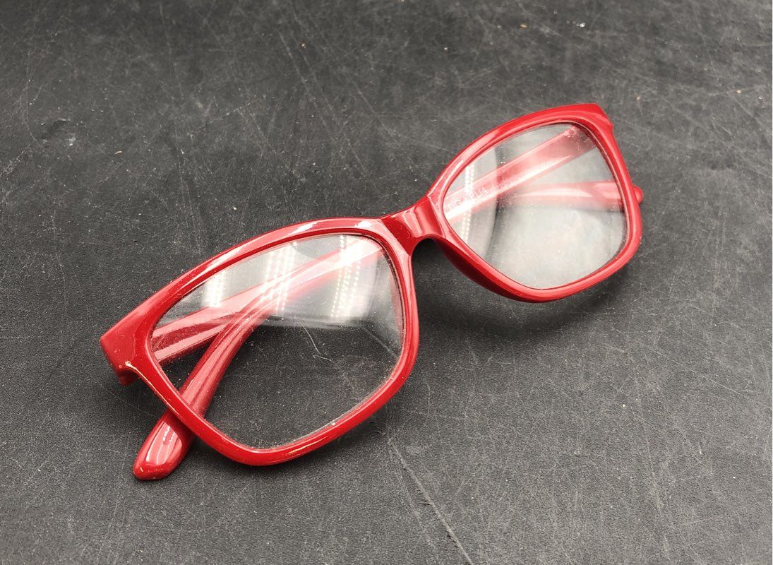 Red Plastic Rectangular Reading Glasses +1.25 Strength 53-20-147