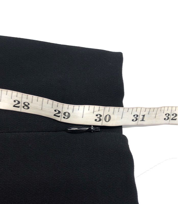 Trina Turk Women's Black Satin Trim Side Zip Ankle Zipper Tapered Pants Sz 2