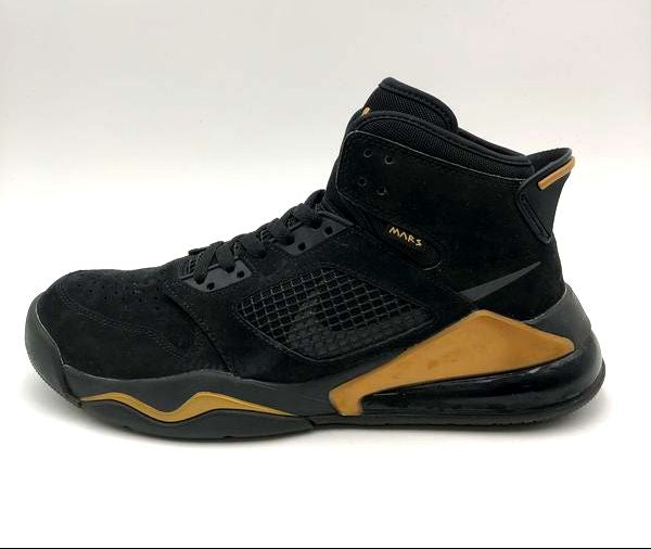 Nike Air Jordan Men's Black\Gold 'Mars 270C' Sneakers-Size: 9 (+COA)