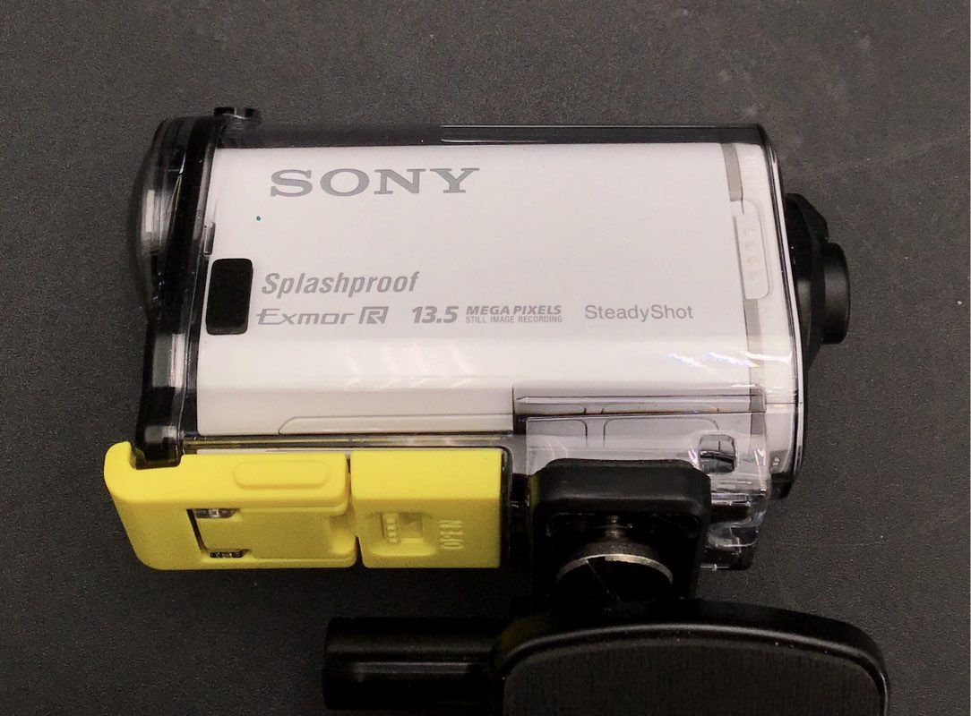Sony Splashproof Exmor 13.5 MP SteadyShot Compact Camcorder
