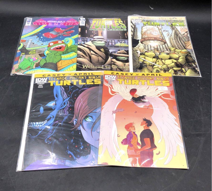 IDW Modern Era Comic Book Lot TMNT Ghostbusters 25 Comics