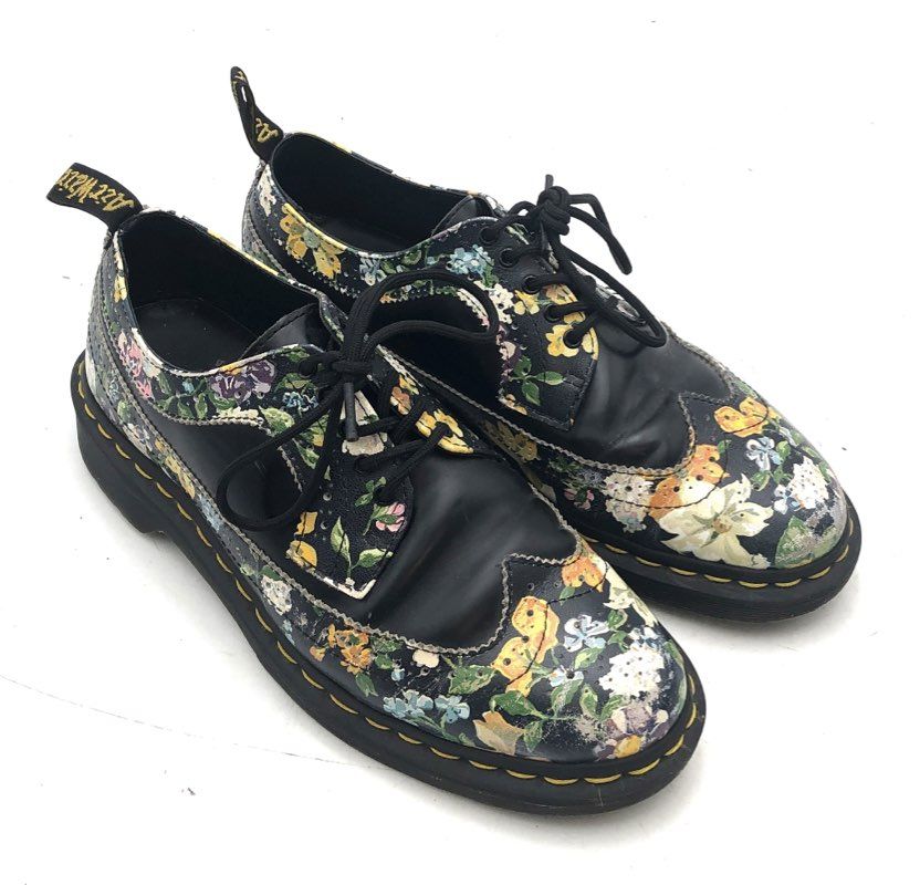 Dr. Martens 3989 Black Floral Wingtip Brogue Women's Shoes Size 10