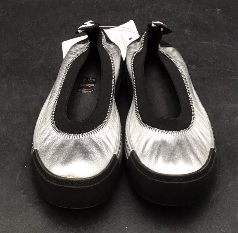 New Vic Matie Women's Silver Black Ballerina Flats - Size 36