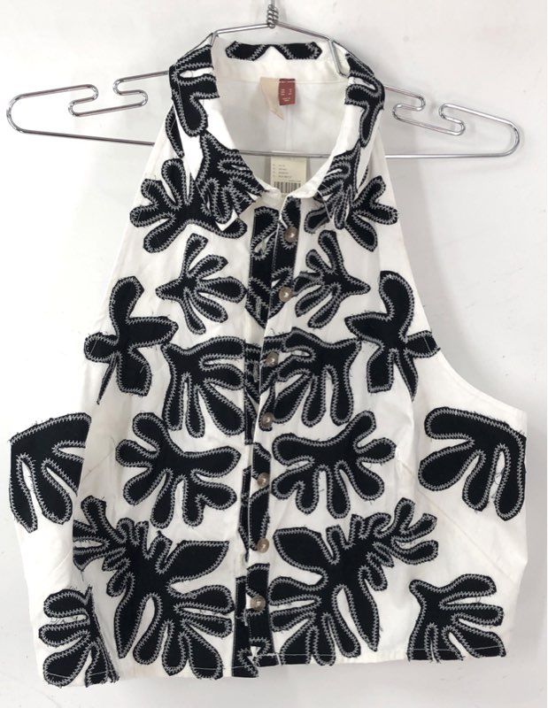 NWT Pilcro Women's White Black Cropped Blouse - Size 8