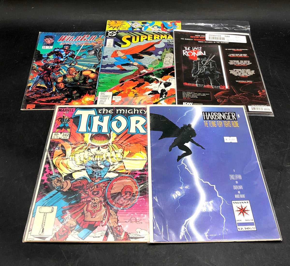 Comic Book Lot Marvel DC Image Mixed Eras Superhero Approximately 30 Comics