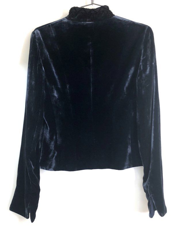 Vintage Y2K Saks Fifth Avenue Women's Navy Velvet Lace Rhinestone Blazer Jacket