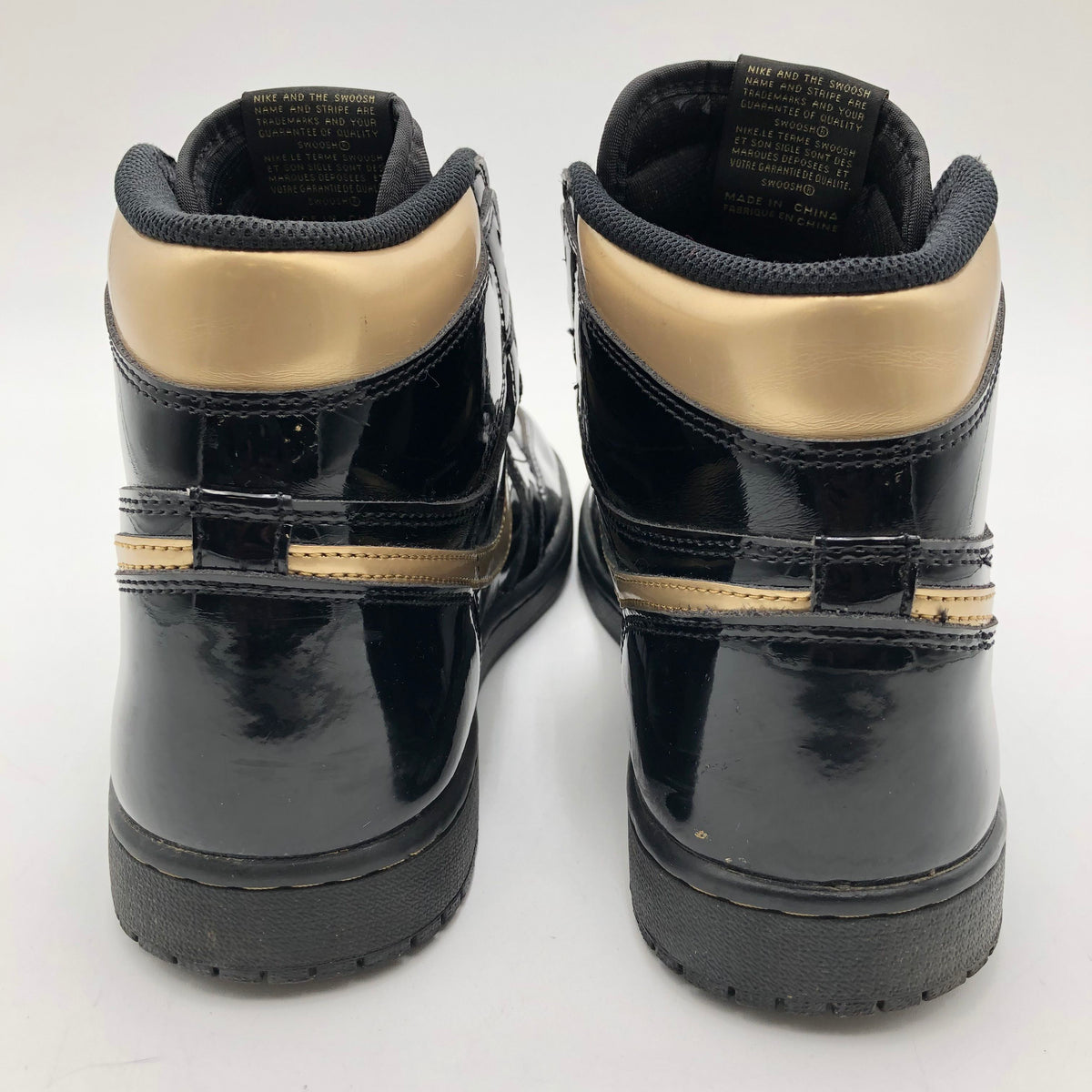 Nike Air Jordan 1 Retro High OG Black Metallic Gold Sneakers Size 10 COA