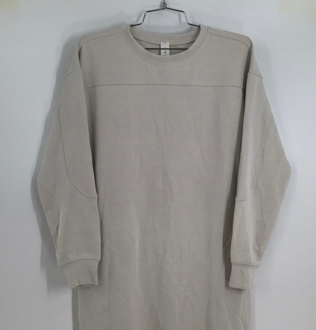 Lululemon Women&#39;s Gray Long Sleeve Crew Neck Sweater Dress - Size 4