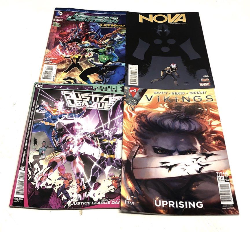 Comic Book Lot Marvel DC Mixed Modern Age Superhero Comics