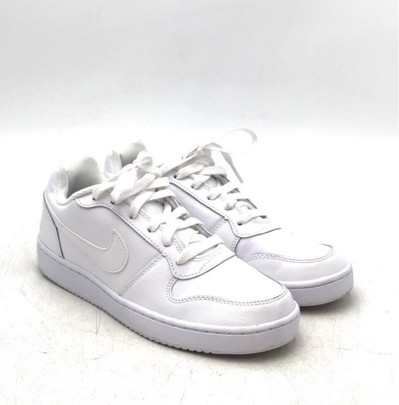 Nike Women&#39;s Ebernon Low White Athletic Shoes - Size 7.5