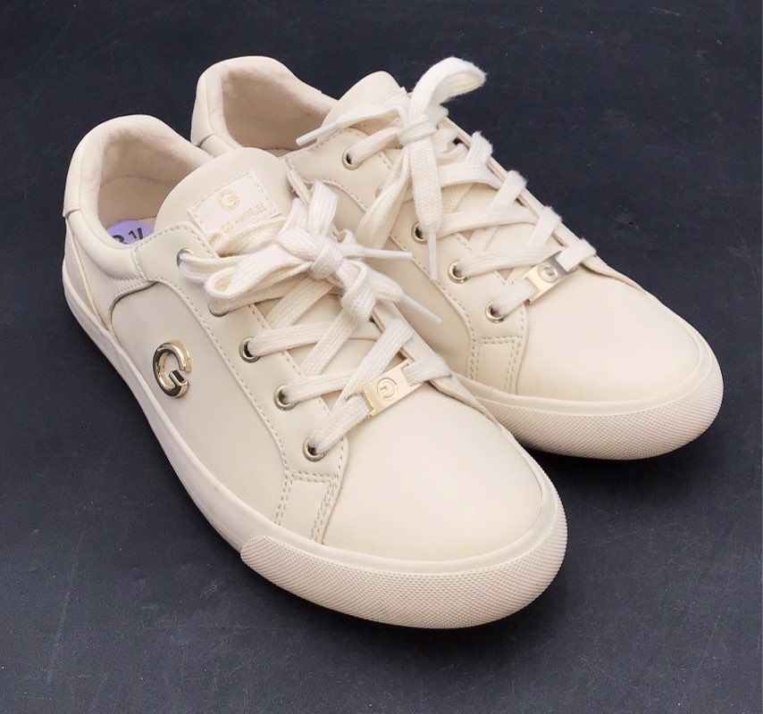 G by Guess Onarin Cream Off-White Gold Low Top Sneakers Women's Size 8.5