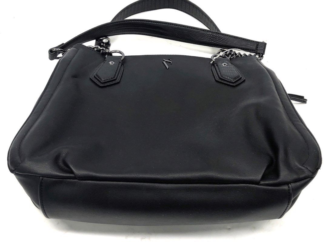 Simply Vera Vera Wang Black Faux Leather Shoulder Bag Gunmetal Chain Hardware