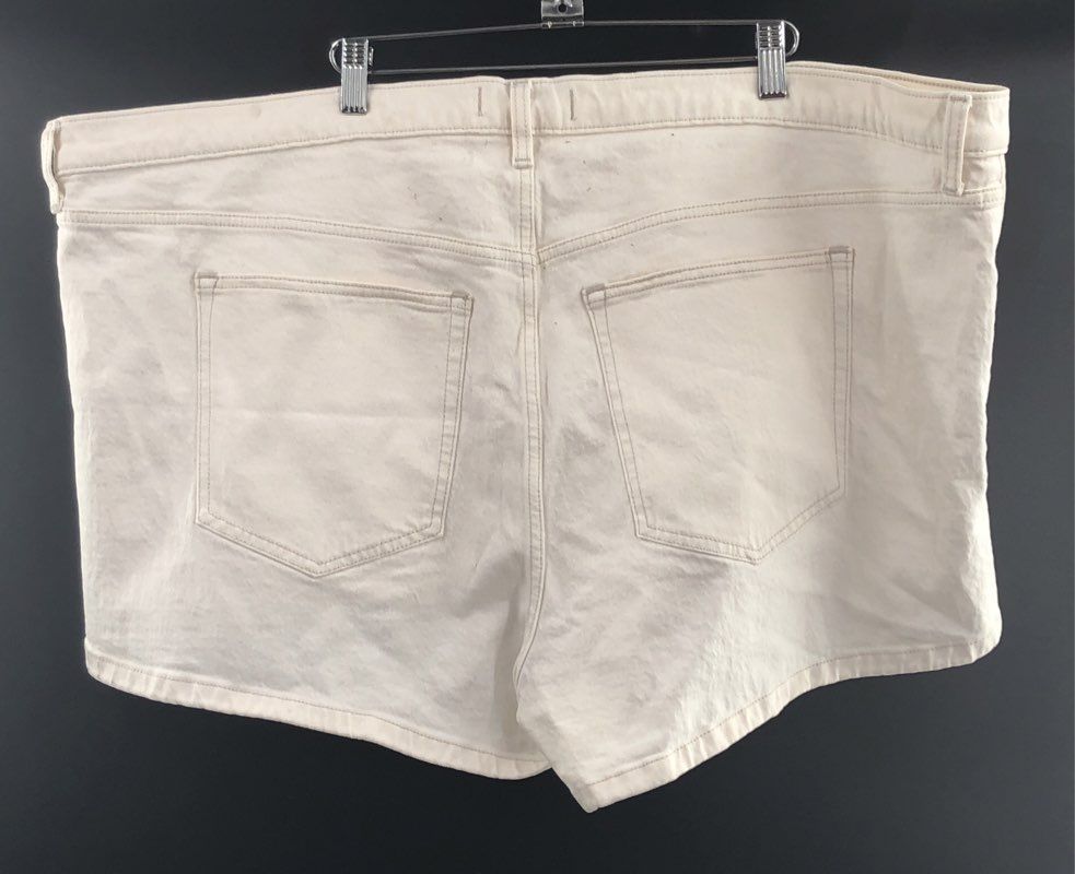 Abercrombie & Fitch Women's The Mom Short High Rise Cream Denim NWT Sz 24