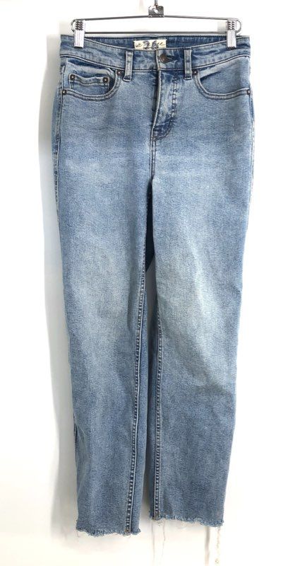 We The Free Women's Light Wash High Rise Straight Leg Raw Hem Jeans Sz 26