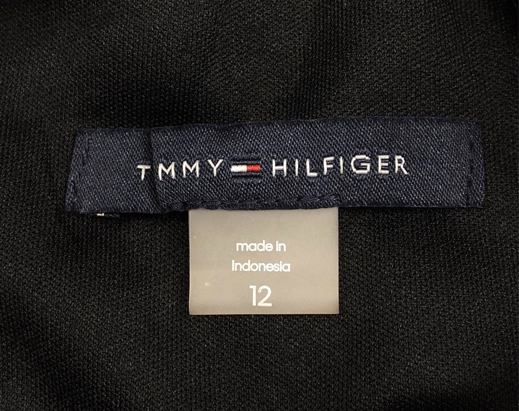 Tommy Hilfiger Womens Black Floral Smocked Mock Neck Sleeveless Blouse NWT Sz 12