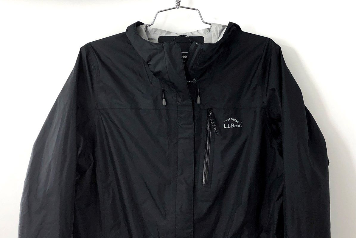 L.L.Bean Women's Black Trail Model Rain Jacket Waterproof Hooded Nylon Sz M NWT