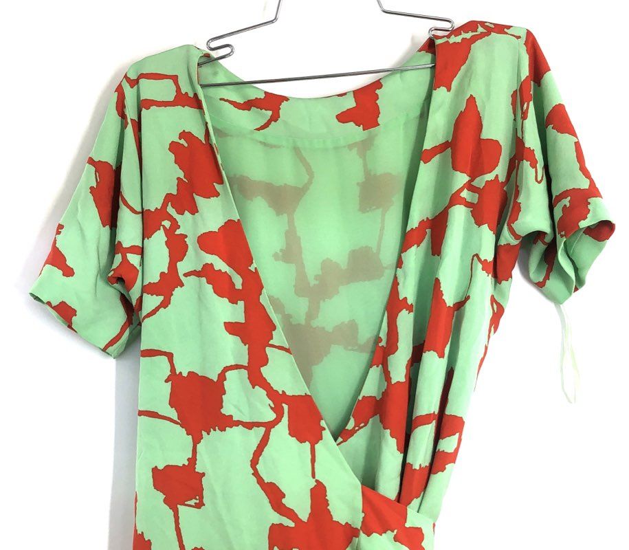 Diane von Furstenberg Women's Green Red Abstract Print Silk Wrap Dress Size 2