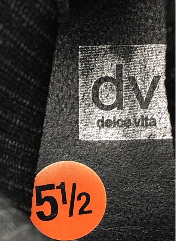 Dolce Vita Women's Black Ankle Boots - Size 5.5