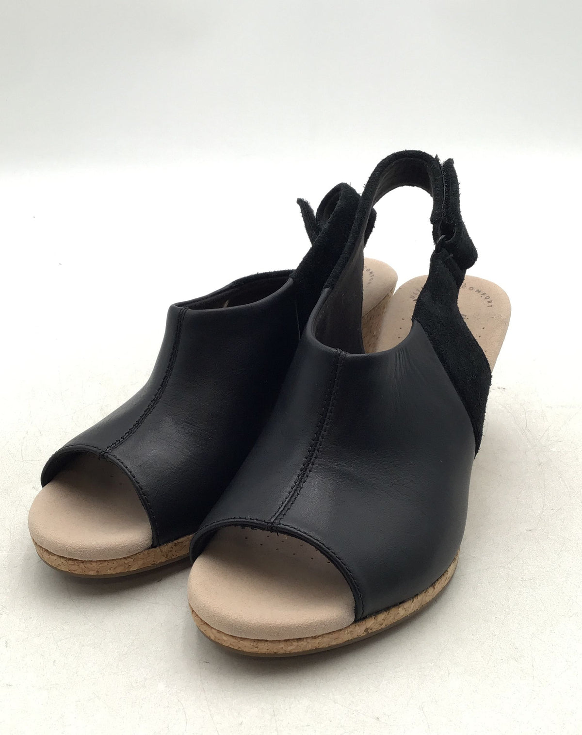 NWT Clarks Women&#39;s Black Wedge Slingback Sandal - Size 7W