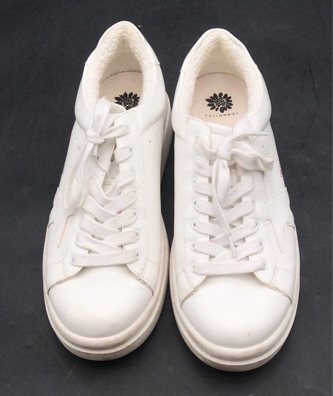 Yellow Box Elonna White Star Platform Sneakers Women's Size 10