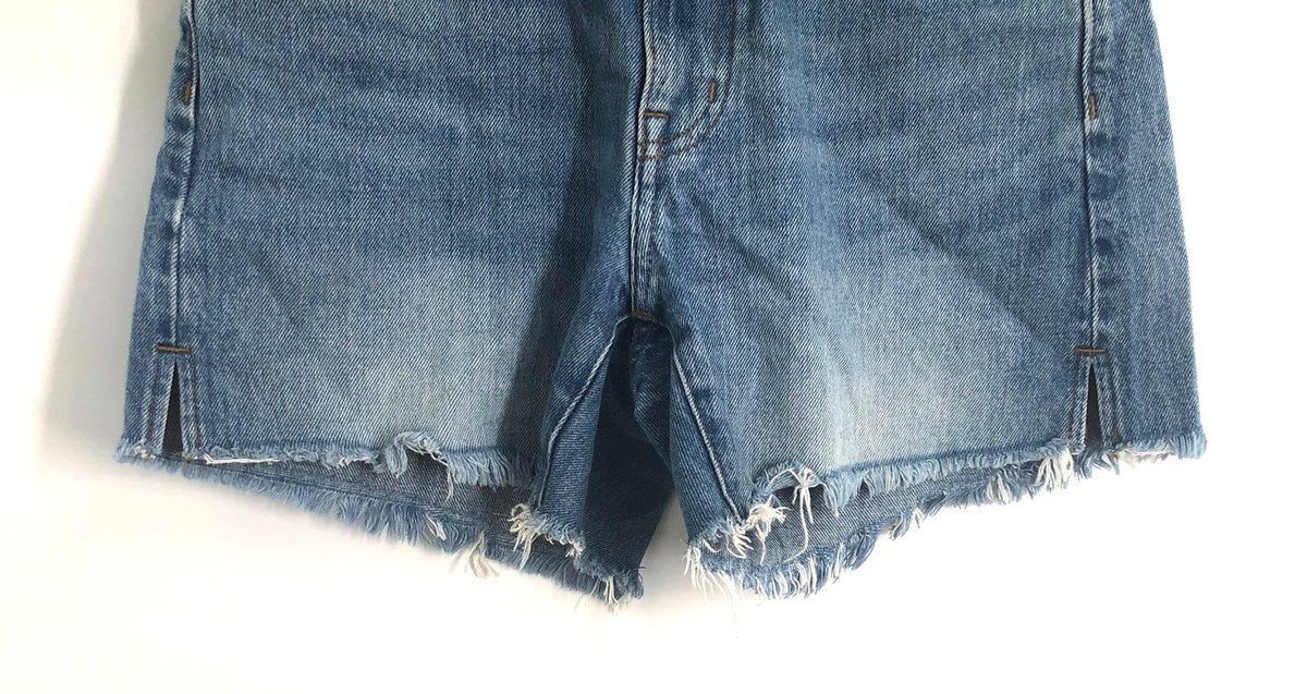 Madewell Women's Relaxed Mid-Length Denim Shorts Blue Raw Hem Size 25