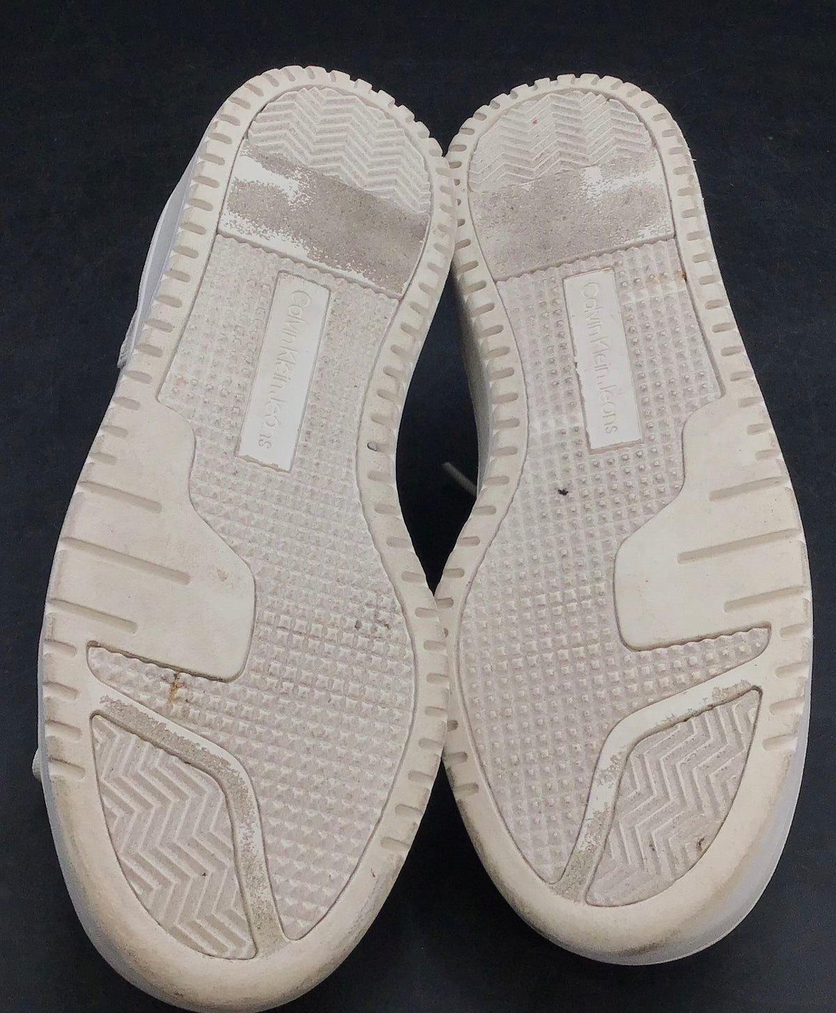 Calvin Klein Women's White Beige Athletic Shoes - Size 7M