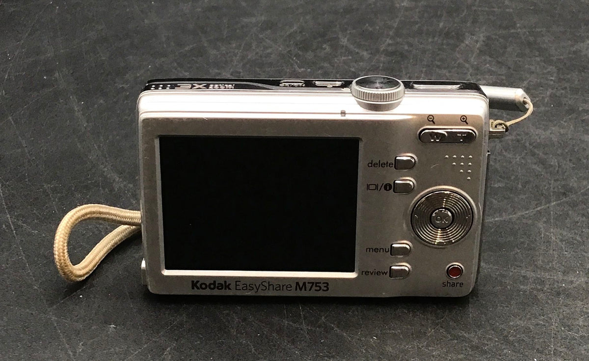 Kodak EasyShare M753 3X Optical 7 MP Digital Camera