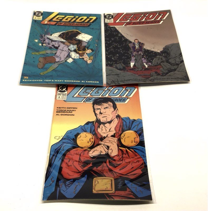 Comic Book Lot of 25 DC & Marvel 1990s Superhero Adventure Comics