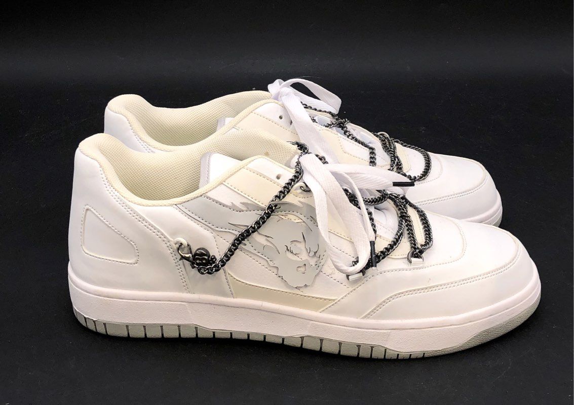 White Skull Chain Embellished Low Top Fashion Sneakers Mens Size 10.5