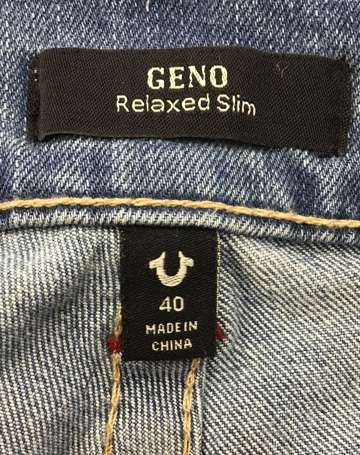 NWT True Religion Men&#39;s Blue Geno Relaxed Slim Denim Straight Jeans - Size 40