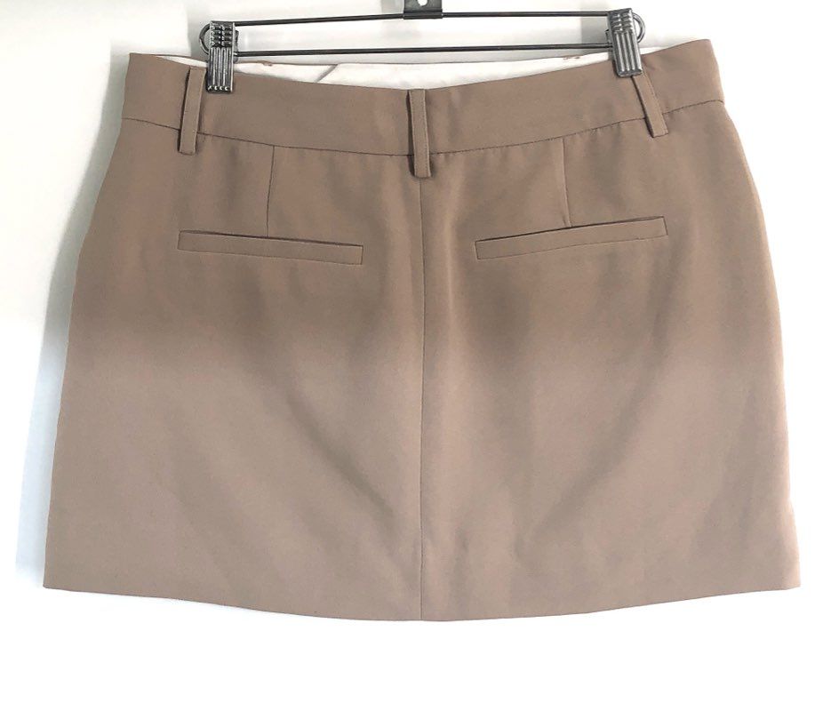 Good American Women's Mineral Beige Mini Skirt Tailored Zip Pockets Sz 0 NWT