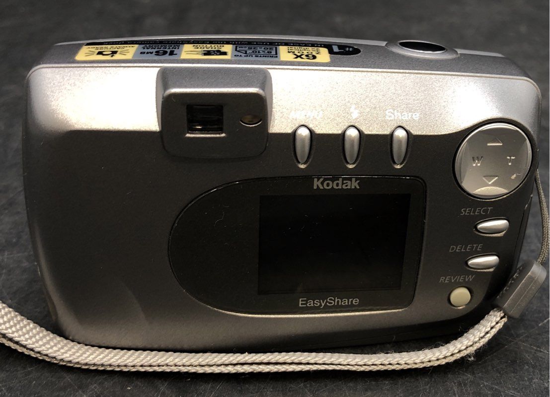 Kodak EasyShare CX4230 2.0 MP Digital Point & Shoot Camera