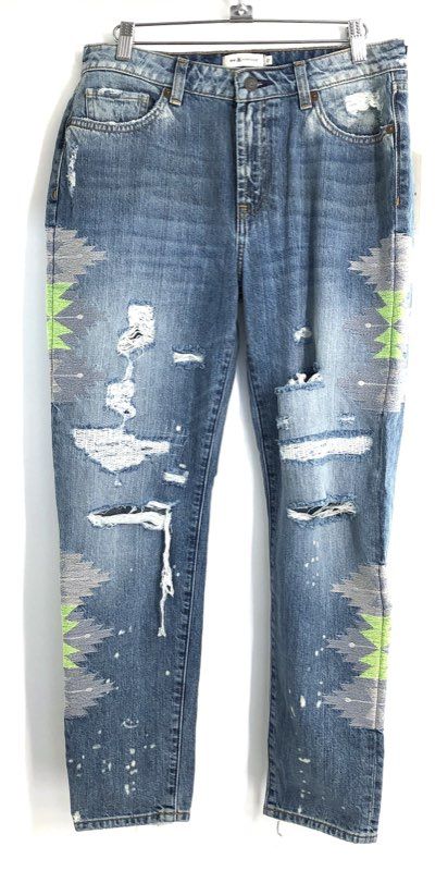 MM Vintage Women's Blue Distressed Boyfriend Embroidered Geometric Jeans 27 NWT