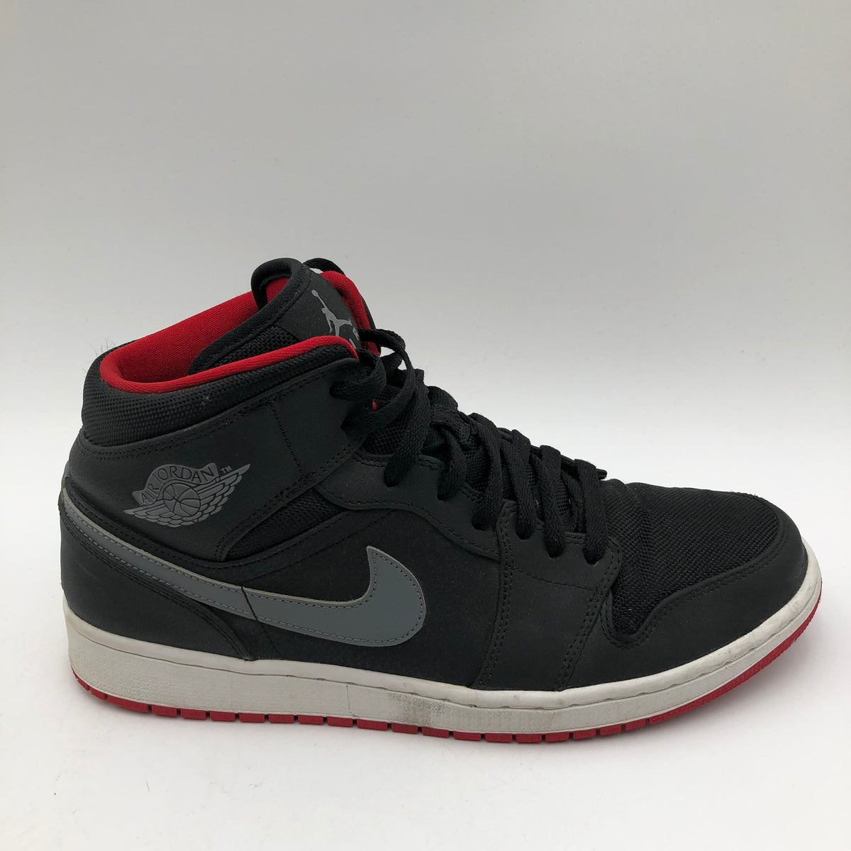 Nike Air Jordan 1 Retro High Black Cool Grey Red Sneakers Size 12 COA