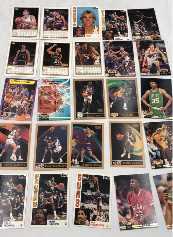 10.8 lbs. Lot of Basketball NBA Cards. Medium Box, Unsorted