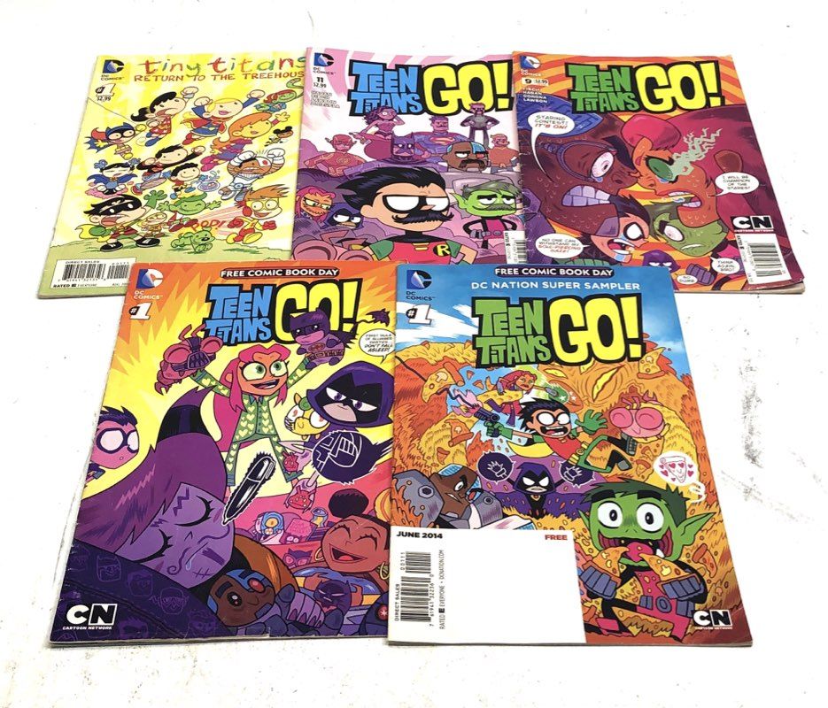 DC Comics Lot Teen Titans Go Super Hero Girls Modern Age Approximately 25