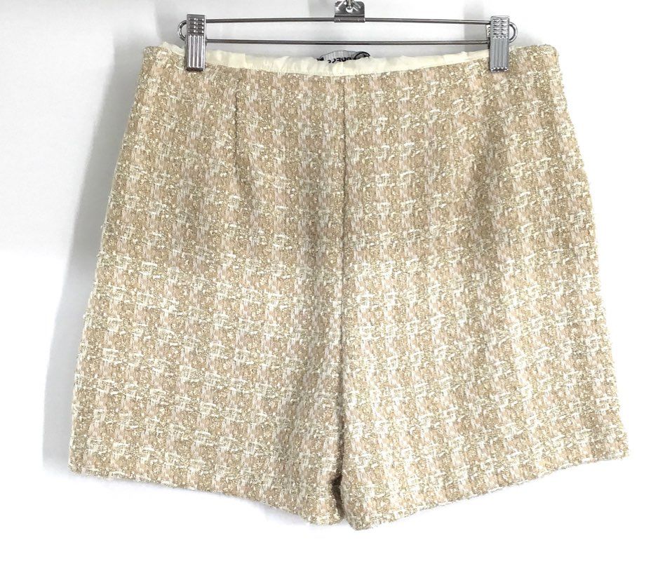 Express Women's Gold Metallic Boucle Tweed Dressy High Rise Shorts Sz 6