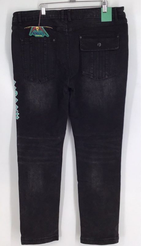 NWT Born Fly Men&#39;s Black Dark Wash Straight Jeans - Size 38