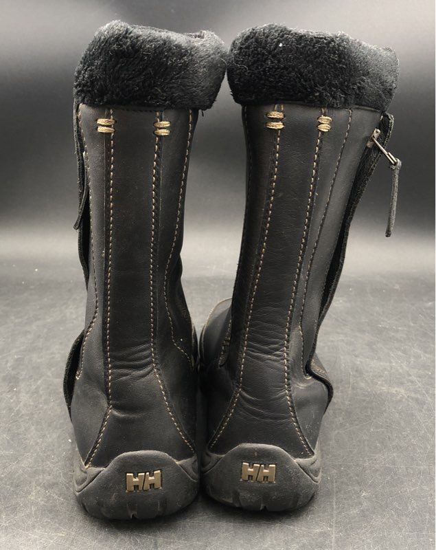 Helly Hansen Women's Black Winter Boots - Size 7