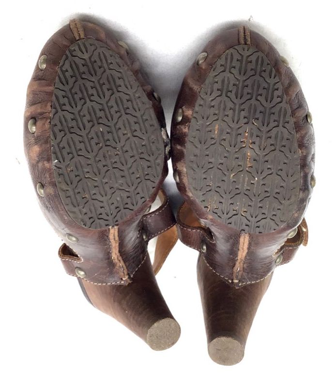 Frye Women's Brown Reese T Strap Slingback Heel - Size 6.5M