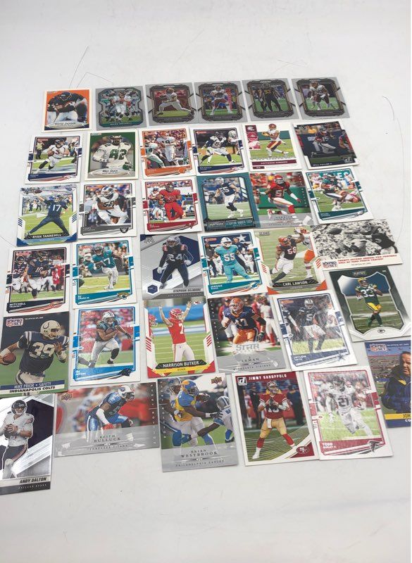 Lot Of Football NFL Cards. Medium Box, Unsorted