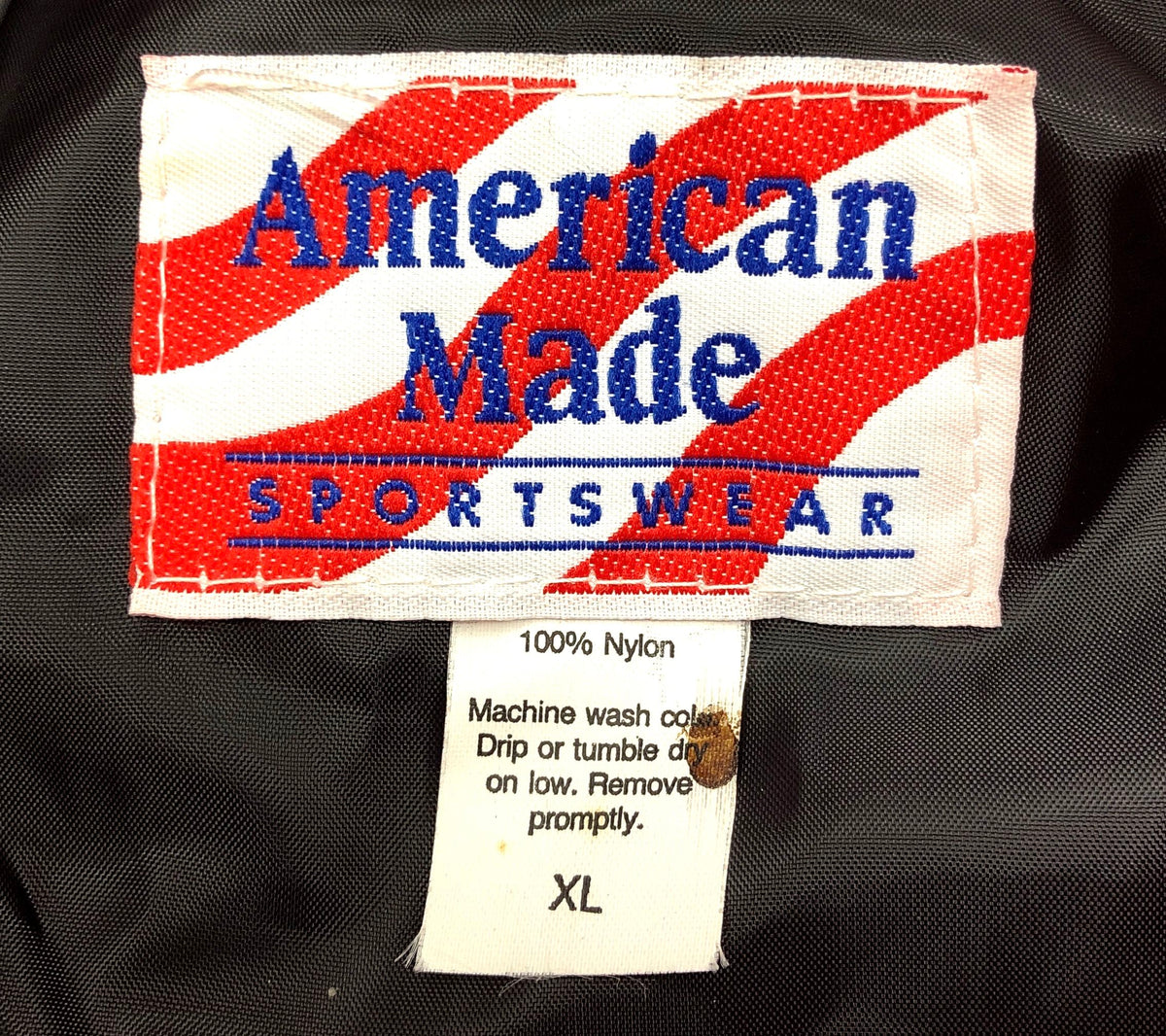 American Made Goodwrench Racing NASCAR Jacket Black Red GM Parts XL