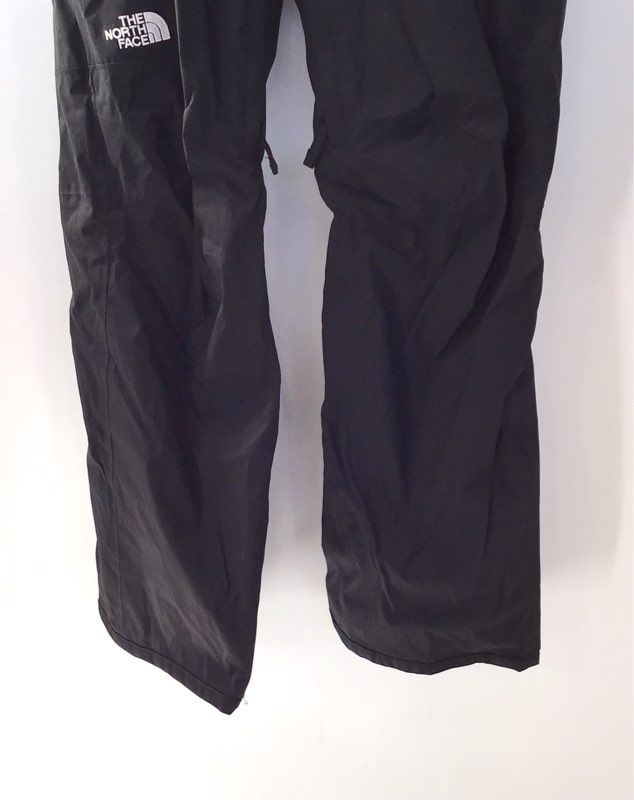 The North Face Men&#39;s Black Dryvent Straight Leg Snow Pants - Size Medium