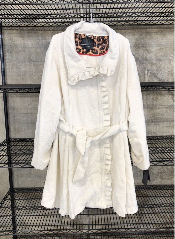 Steve Madden Women's Ivory Ruffle Belted Jacket Leopard Lining NWT 3X