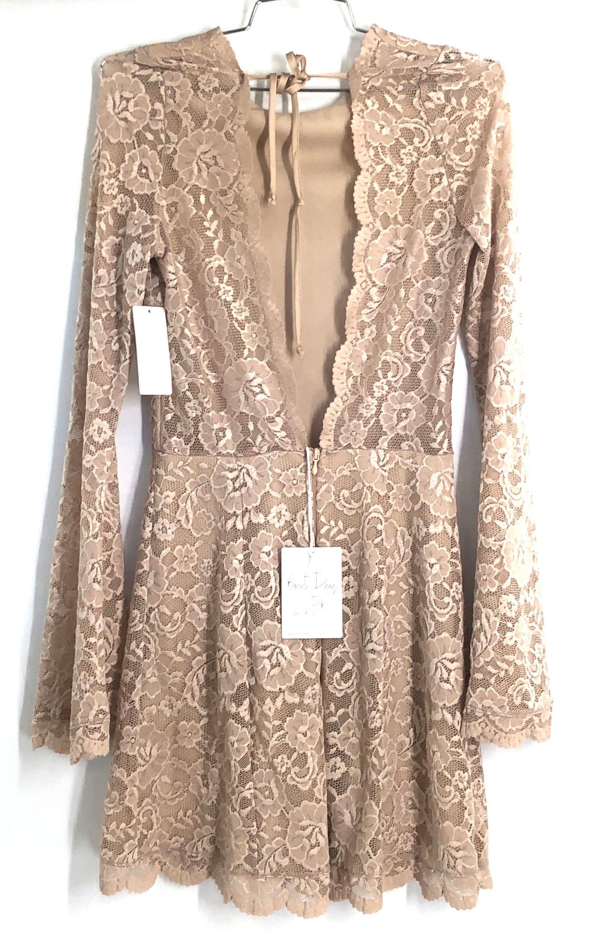 Show Me Your Mumu Women's Beige Floral Lace Bell Sleeve Open Back Mini Dress S