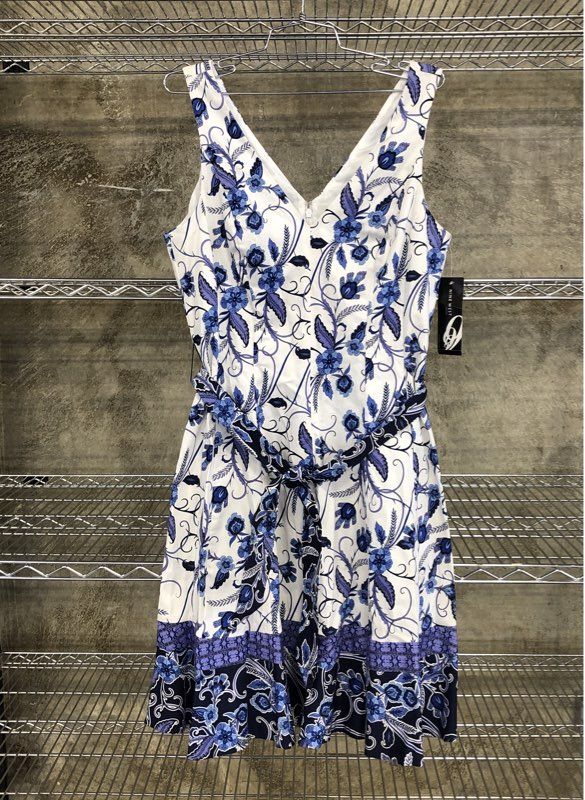 Nine West Women's Dress White Blue Floral A-Line V-Neck Belted Sz 14 NWT