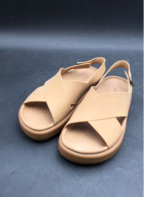 Crocs Brooklyn Low Wedge Tan Mushroom Criss Cross Platform Sandal Women's Size 7